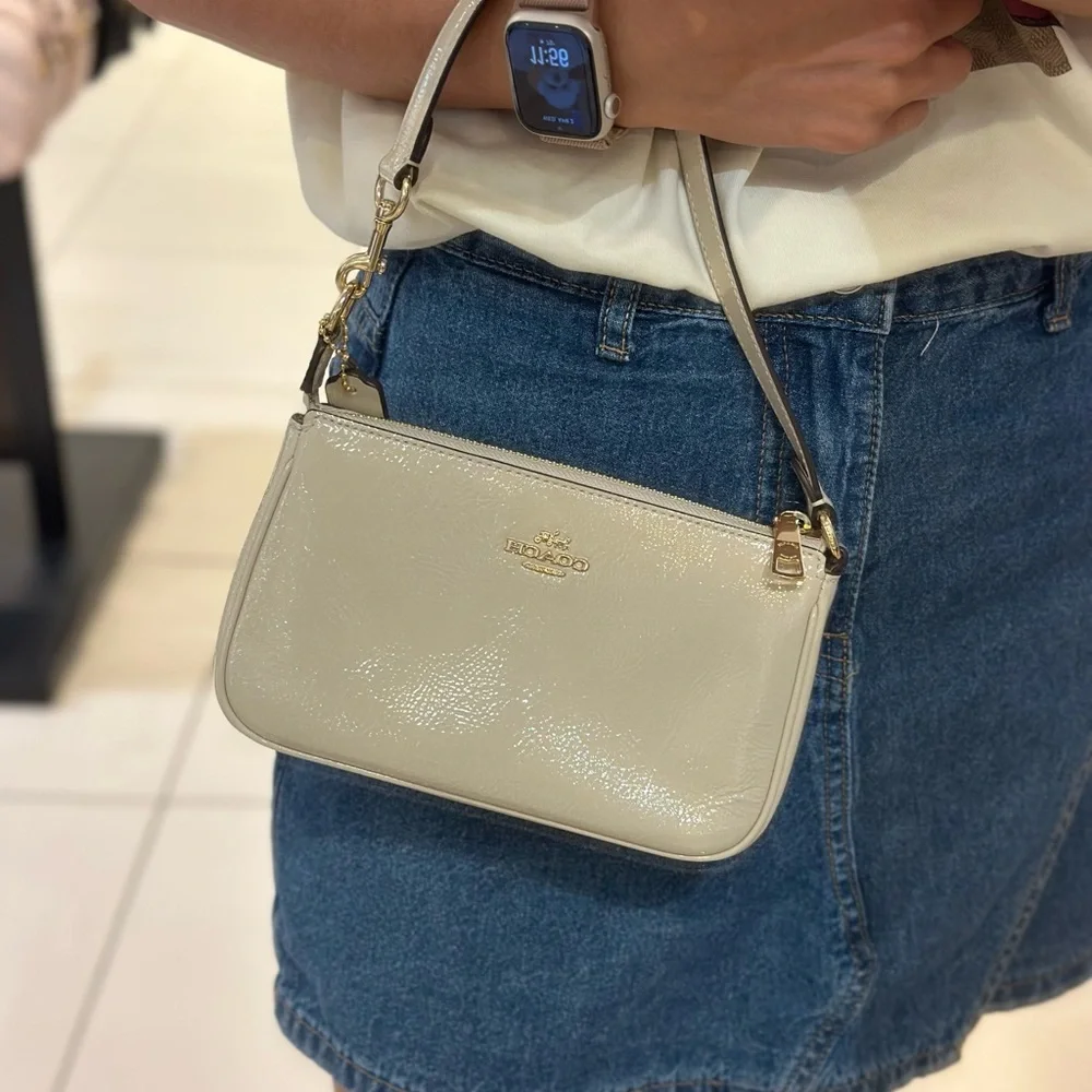 NWT Coach Leather‎ Nolita 19
